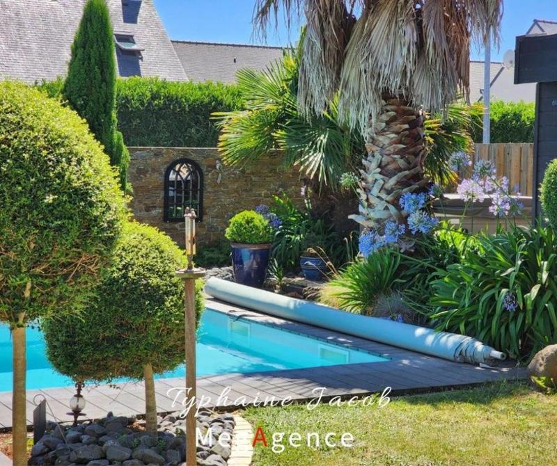 Maison - 173 m² - 9 pièces