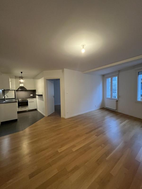 Appartement - 65 m² - 3 pièces