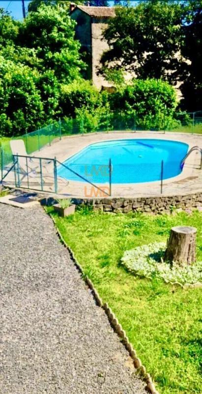 Maison - 146 m² - 6 pièces