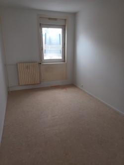 Appartement ancien - 88 m² - 4 pièces