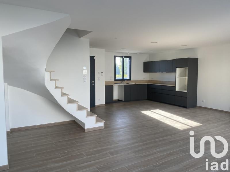Maison - 108 m² - 5 pièces