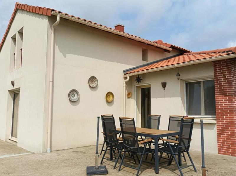 Maison - 150 m² - 4 pièces