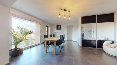 Maison - 179 m² - 6 pièces