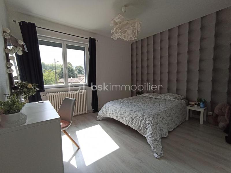 Maison - 152 m² - 6 pièces