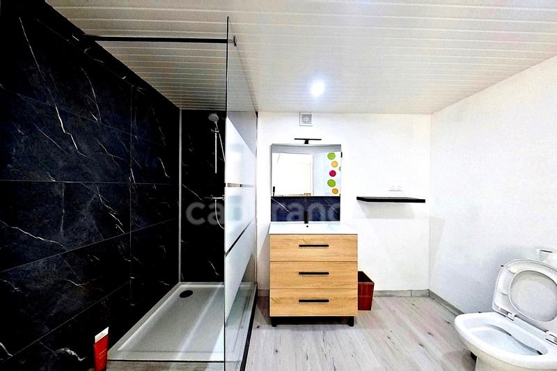 Maison - 157 m² - 6 pièces