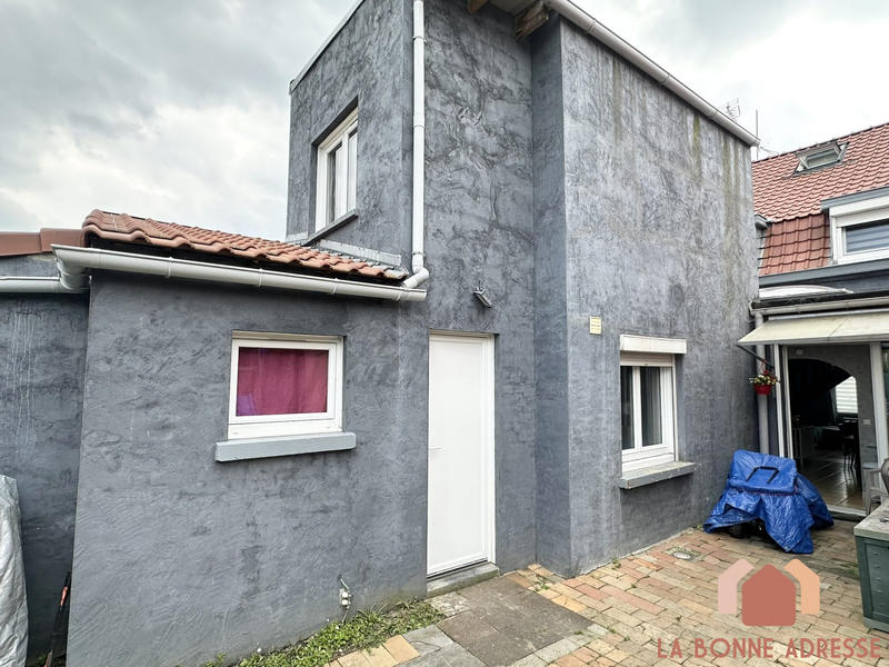 Maison - 92 m² - 4 pièces