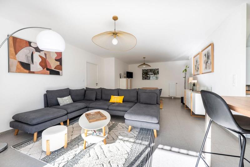 Appartement - 92 m² - 4 pièces