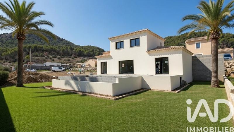 Maison - 140 m² - 4 pièces