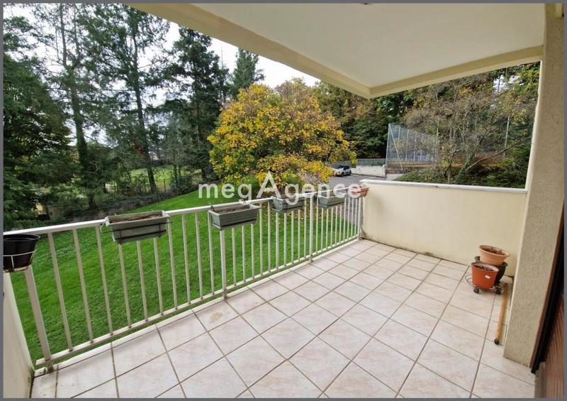 Appartement - 94 m² - 3 pièces