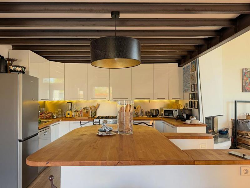 Maison - 249 m² - 5 pièces