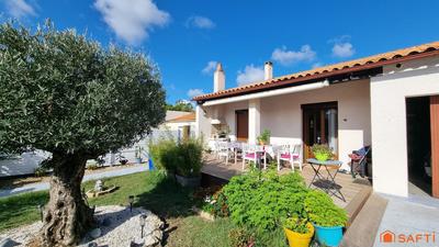 Maison - 95 m² - 4 pièces