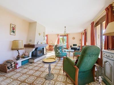 Maison - 104 m² - 5 pièces