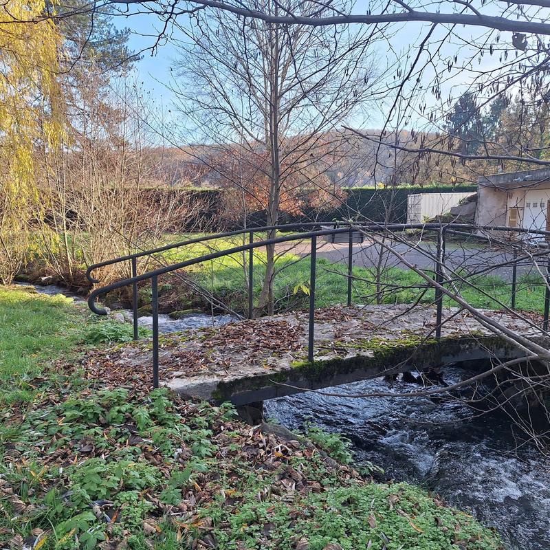 Maison - 233 m² - 8 pièces