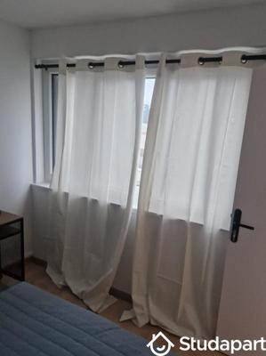 Chambre - 9 m² - 1 pièce