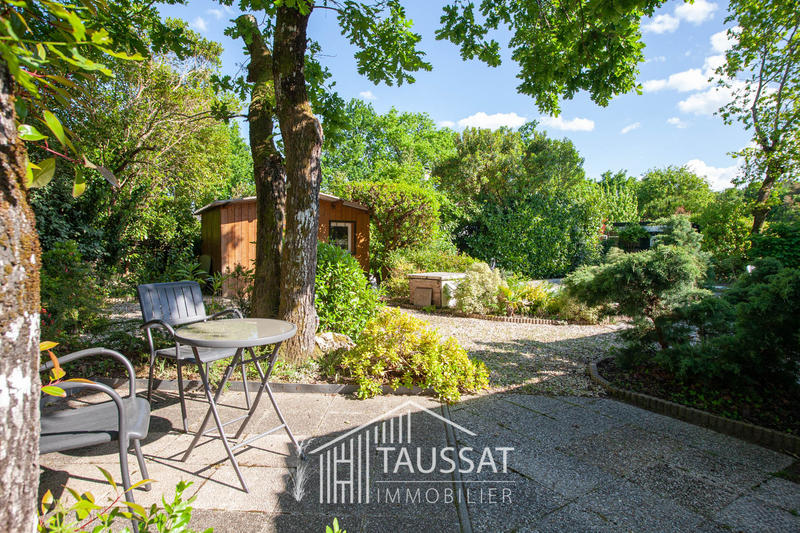 Maison - 137 m² - 5 pièces