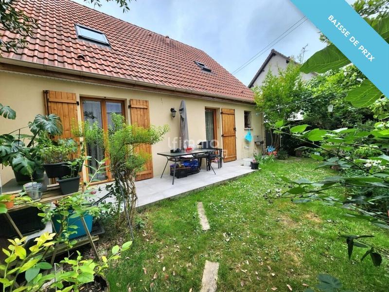 Maison - 95 m² - 5 pièces