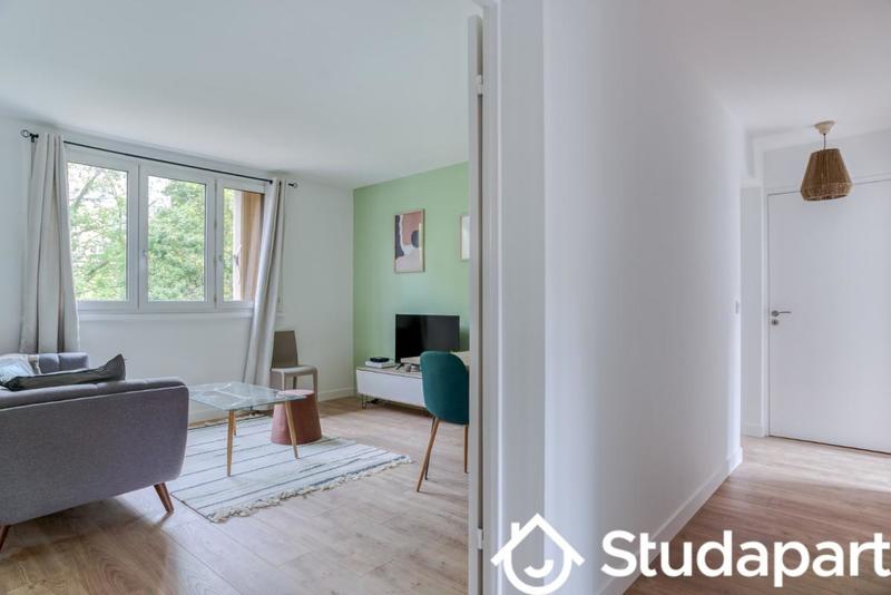 Chambre - 10 m² - 1 pièce