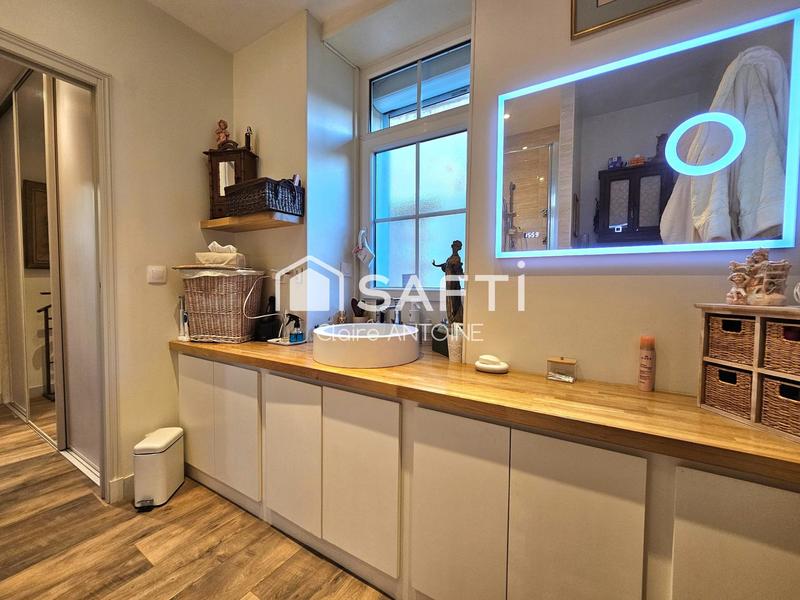 Maison - 122 m² - 5 pièces