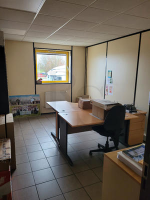 Bureau - 423 m²