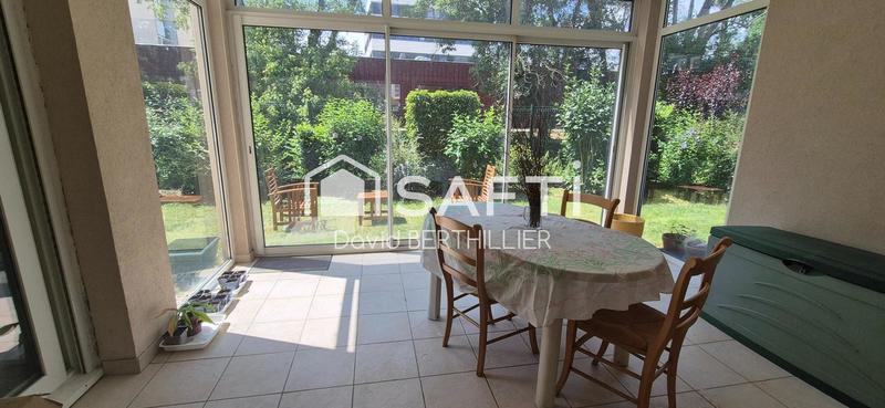 Appartement - 104 m² - 3 pièces