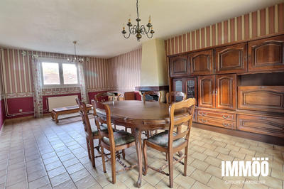 Maison - 90 m² - 4 pièces