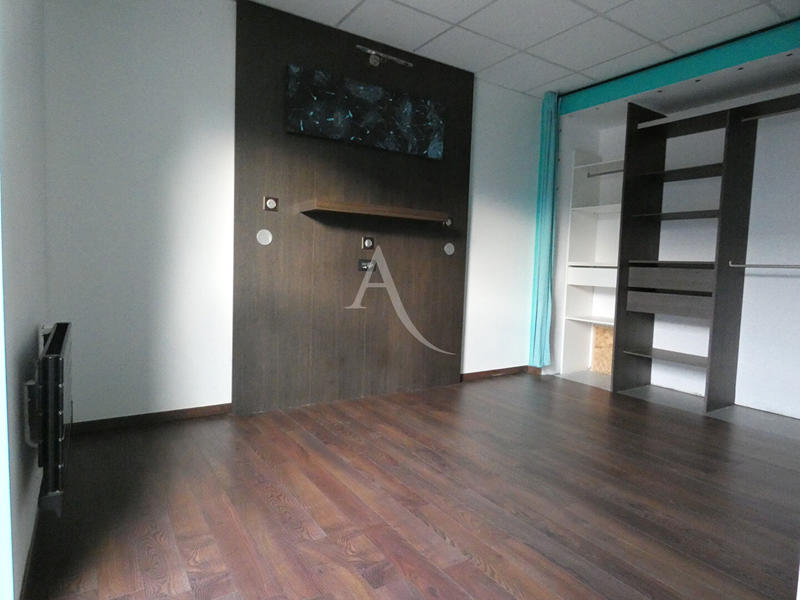 Appartement - 73 m² - 2 pièces