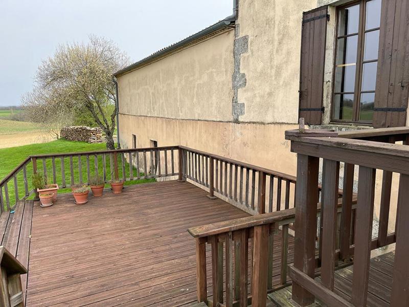 Maison - 270 m² - 7 pièces