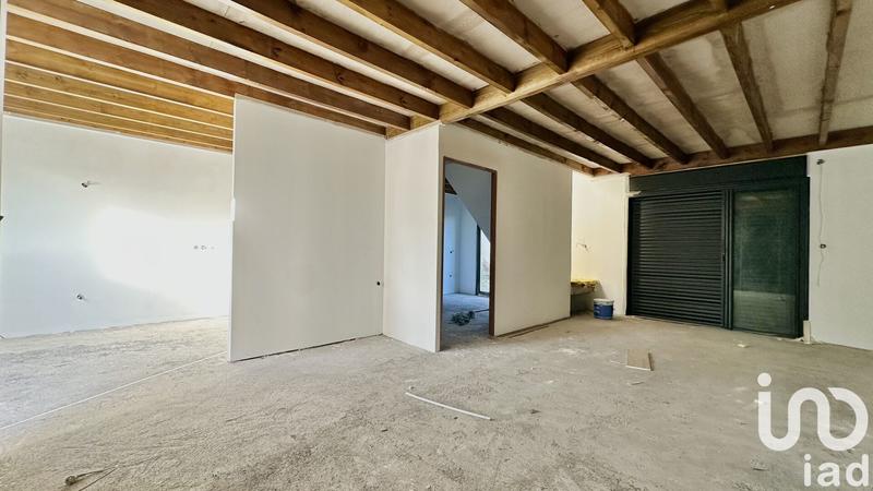 Maison - 194 m² - 8 pièces