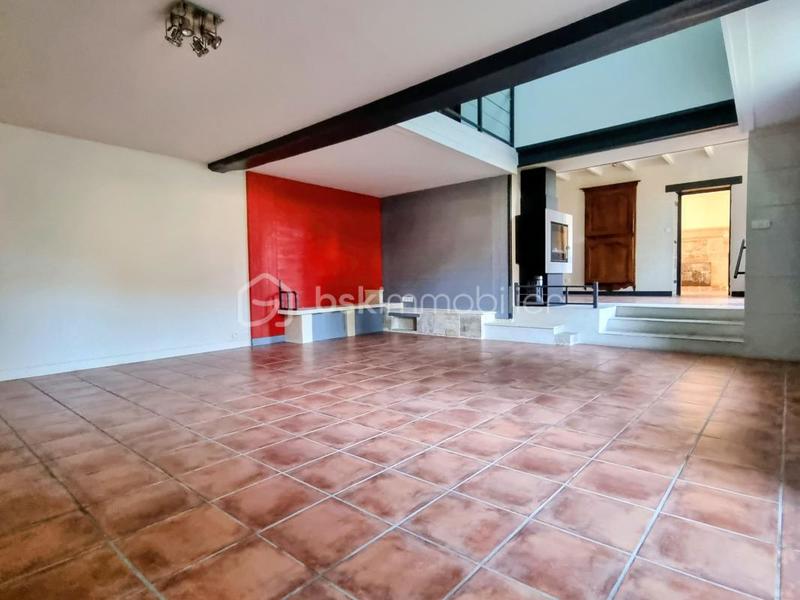 Maison en pierre - 181 m² - 5 pièces