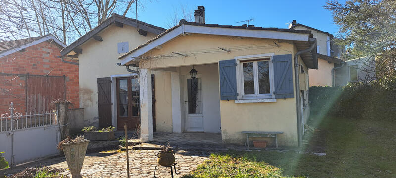 Villa - 167 m² - 12 pièces