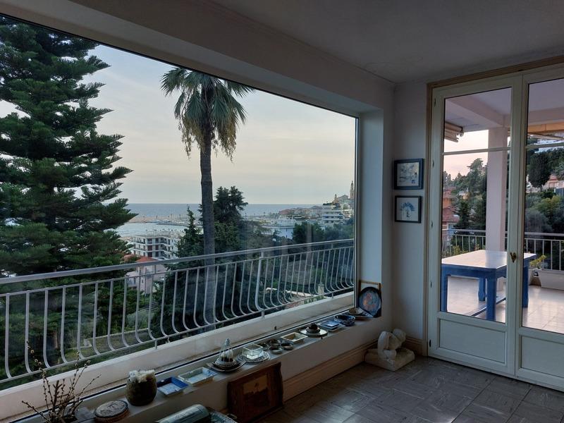 Propriété - 250 m² - 3 pièces