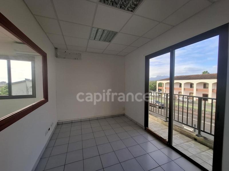 Bureau - 116 m² - 7 pièces