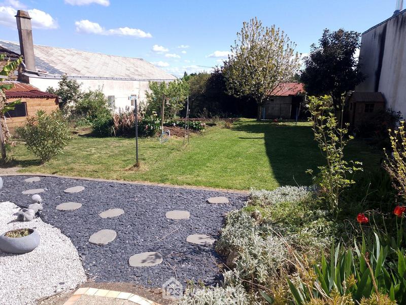 Maison - 104 m² - 5 pièces