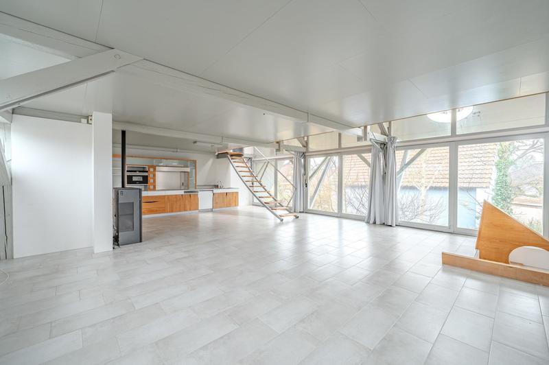 Maison - 393 m² - 15 pièces