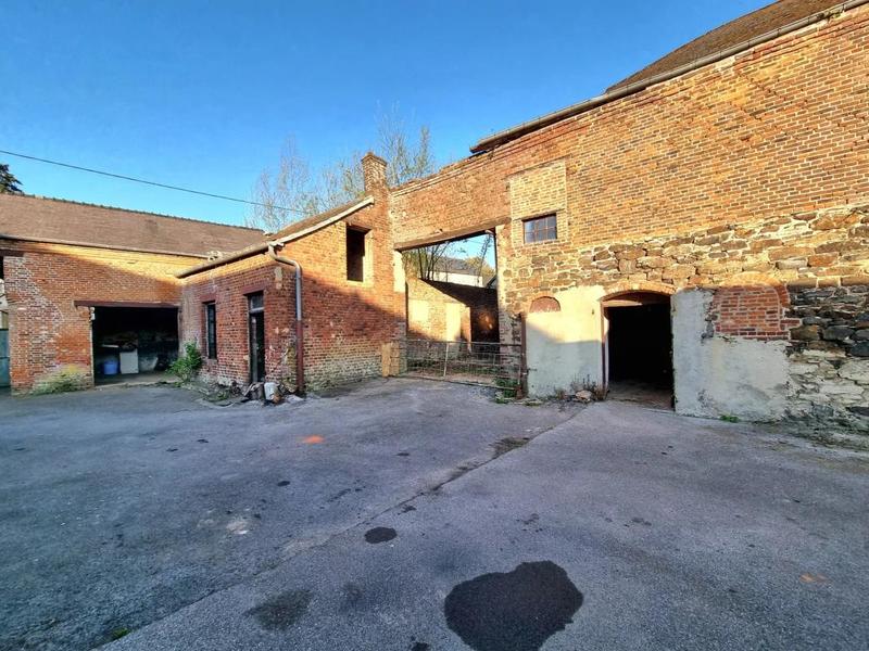 Maison - 296 m² - 13 pièces