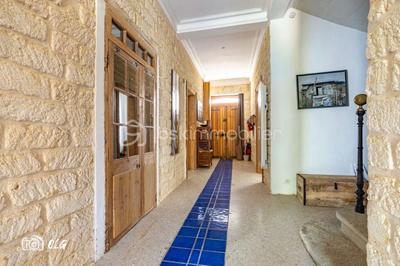 Maison de maîtres - 240 m² - 7 pièces