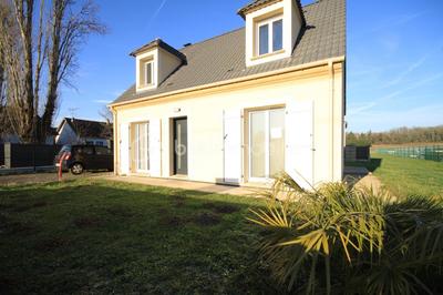 Maison - 105 m² - 4 pièces