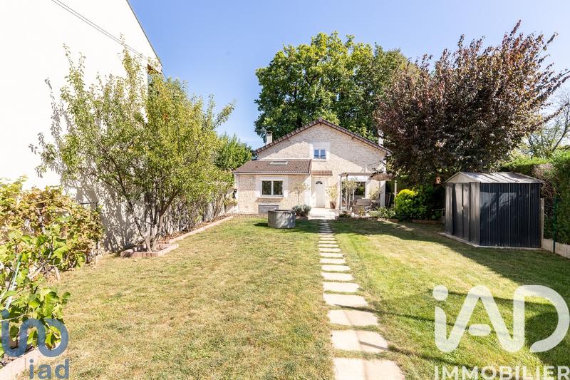 Maison - 140 m² - 6 pièces