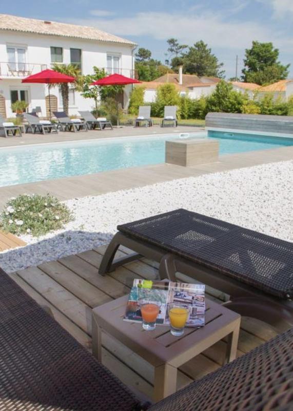 Local d'activités - 1 140 m²