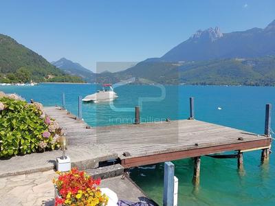 Maison - 631 m² - 20 pièces