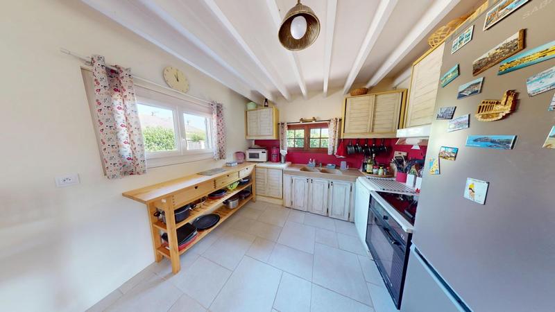 Maison - 182 m² - 5 pièces