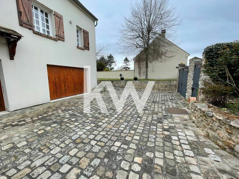 Maison - 188 m² - 6 pièces