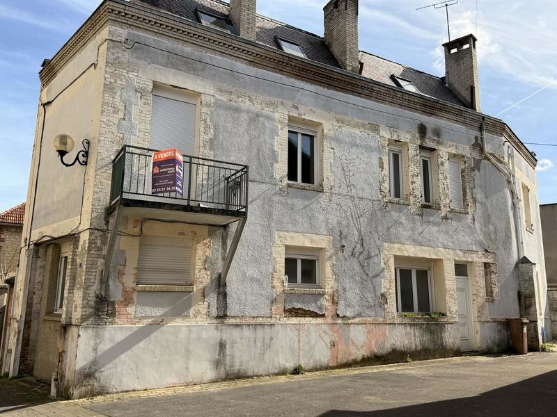 Immeuble - 261 m² - 12 pièces