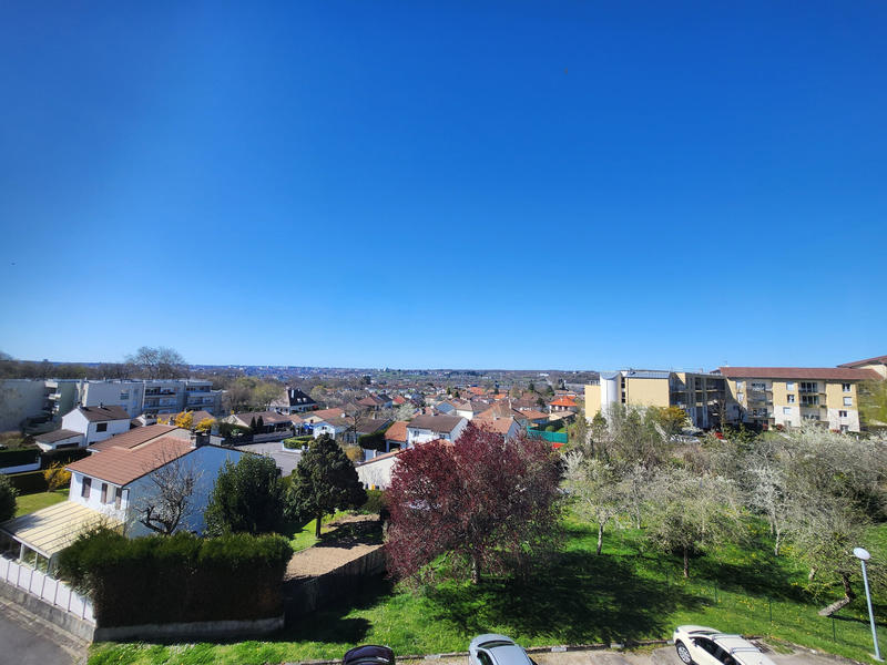 Appartement - 67 m² - 4 pièces