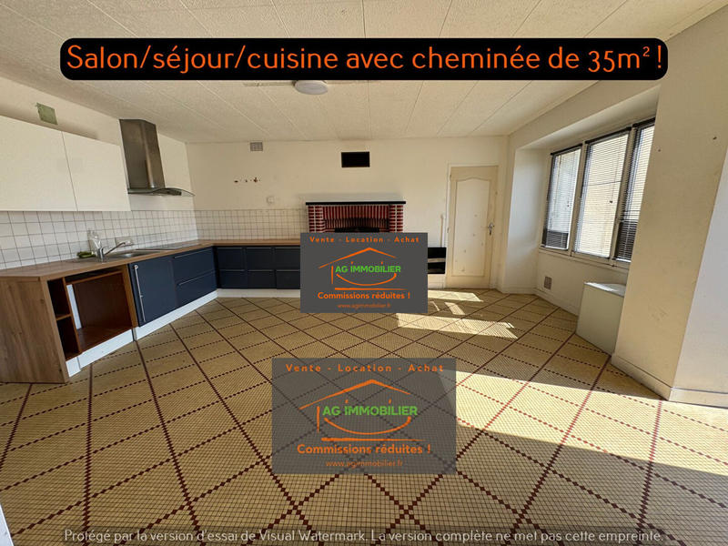 Maison - 250 m² - 5 pièces