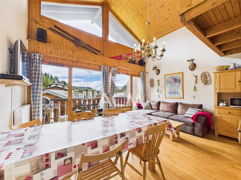 Duplex - 65 m² - 5 pièces