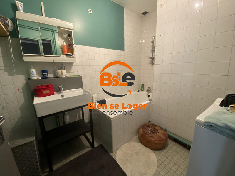 Appartement - 70 m² - 4 pièces