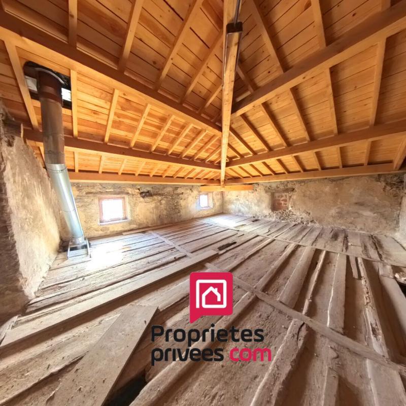 Maison - 270 m² - 8 pièces