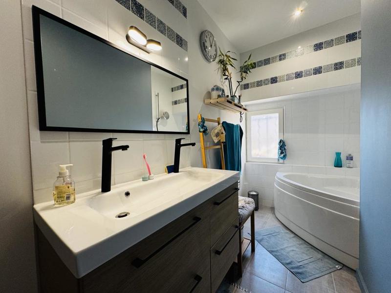 Maison de village - 148 m² - 5 pièces