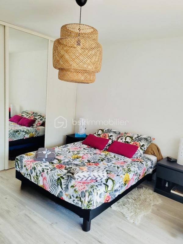 Appartement - 85 m² - 3 pièces